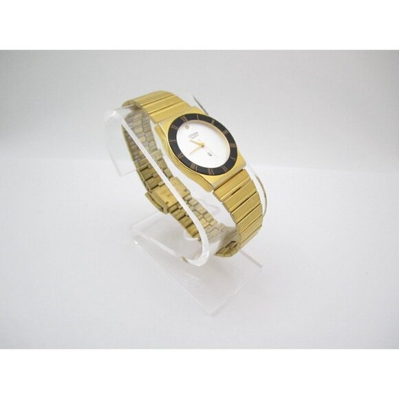 Vtg Women Citizen Quartz WR Analog 31mm Dial Causal Round Watch (G81) 6031 - Picture 4 of 11